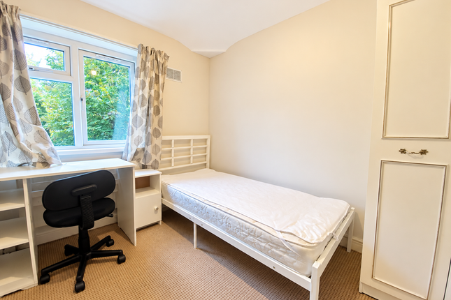 86, Birmingham photo 4