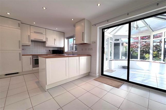 37, Pevensey Drive, Knutsford photo 3