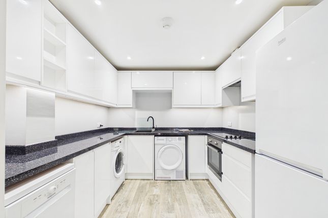 18a, Dickinsons Quay, Hemel Hempstead photo 3