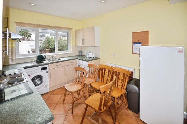 53, Danes Road, EXETER photo 3
