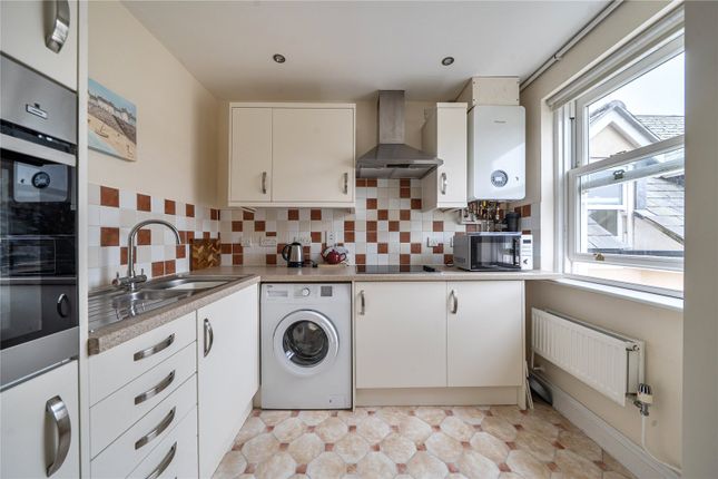 65 Hascombe Court,, Somerleigh Road, Dorset photo 4