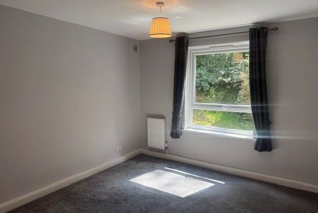 113, Hillside Road, Whyteleafe photo 5