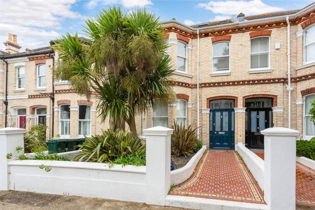 Thumbnail Semi-detached house to rent in Walsingham Road, Hove, East Sussex