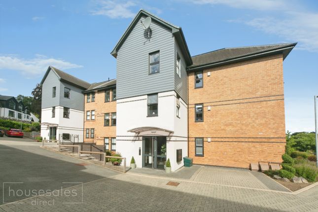 Apartment 7, 35 Pwllycrochan Avenue, Colwyn Bay photo 2
