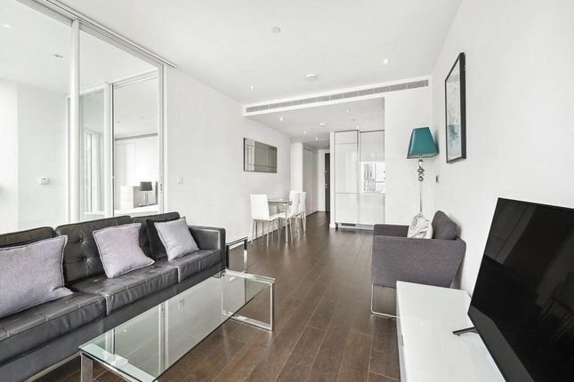 2-bed flat on Apartment 1804, 155 Wandsworth Road, London, £750,000