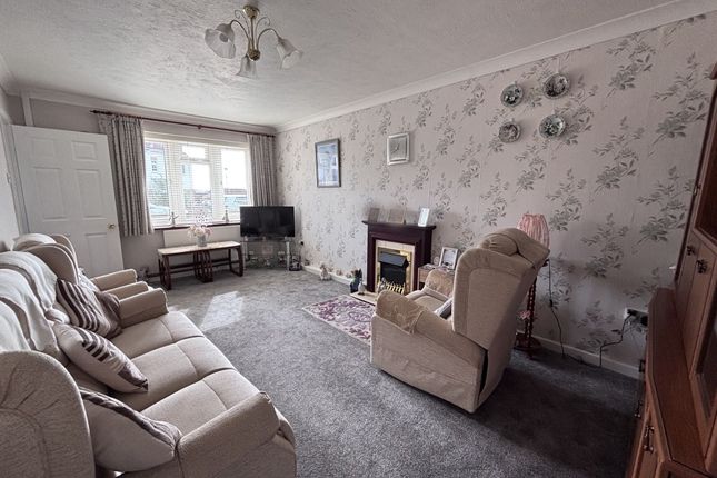 11 Westminster, Yeovil photo 2