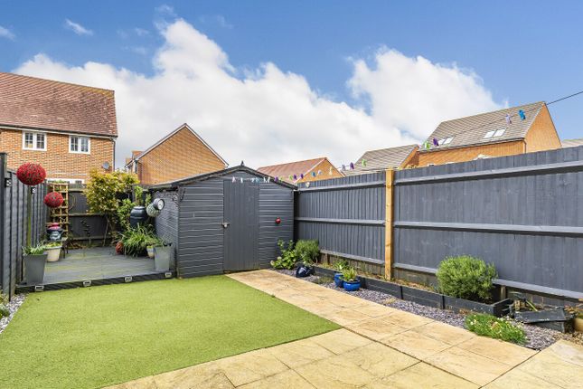 End terrace house for sale in Blackbourne Chase, Littlehampton