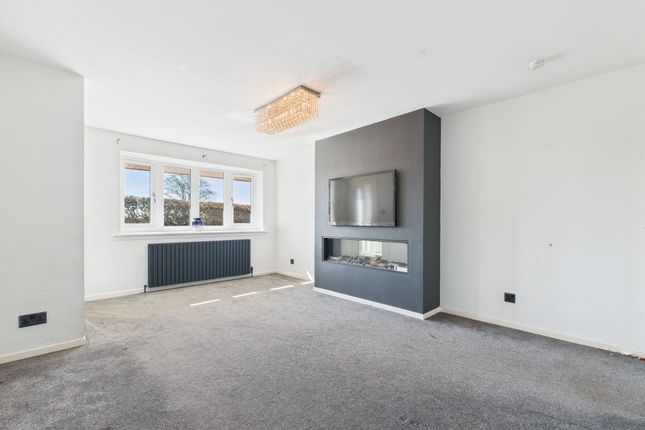 156 Goremire Road, Carluke photo 3