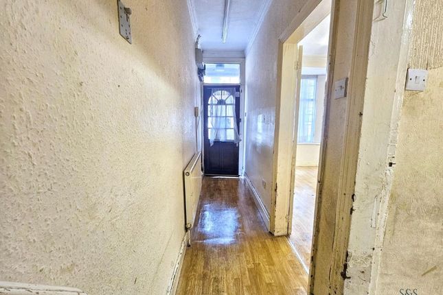 45 Symons Street, Salford photo 3