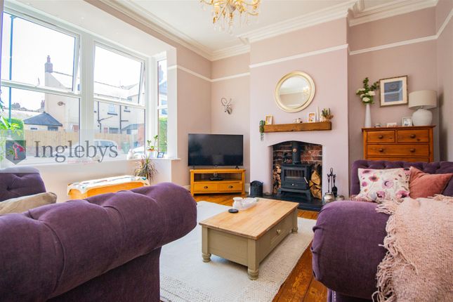 35, Leven Street, Saltburn-By-The-Sea photo 3
