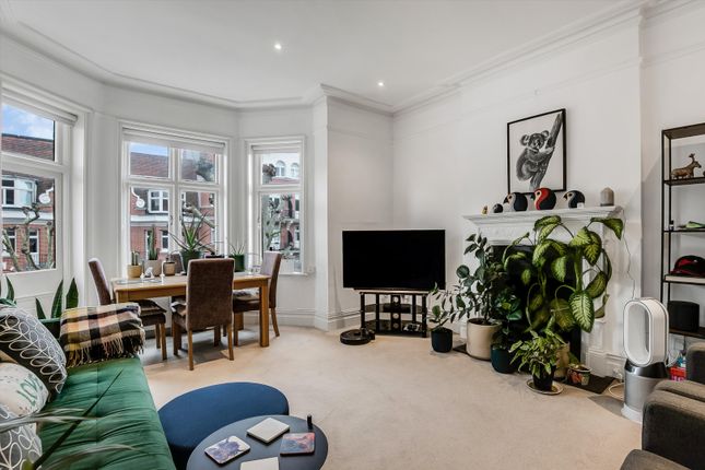 Thumbnail Flat for sale in Lauderdale Road, London