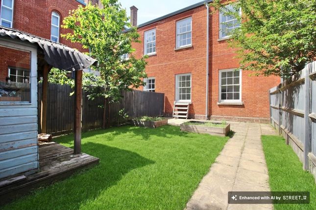 2 East Mews, Fareham photo 4