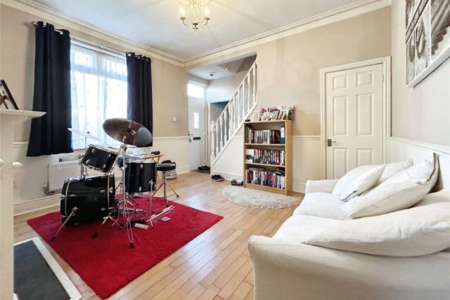 75, Glengate, Leicestershire photo 3