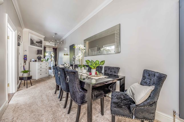 2F Lennox Mansions, Clarence Parade, Southsea photo 4