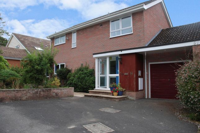 Detached house for sale in St Marys Close, Bransgore, Christchurch