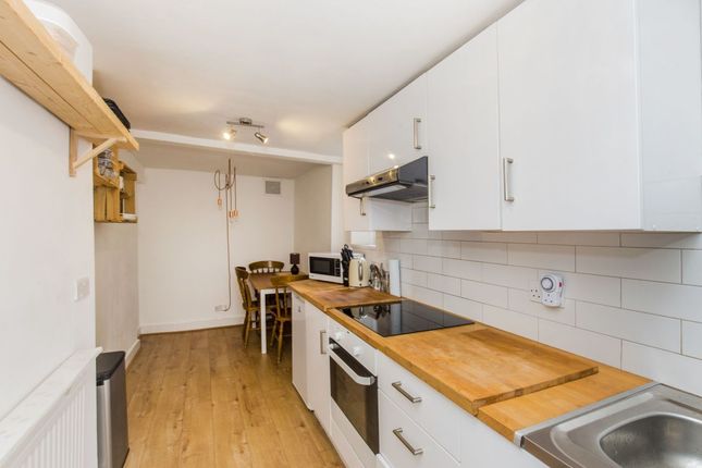 Flat to rent in Elmcourt Road, London