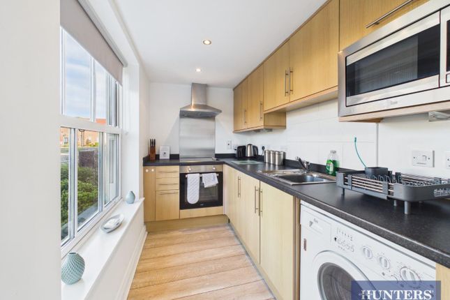 8, Sunrise Drive, Filey photo 3