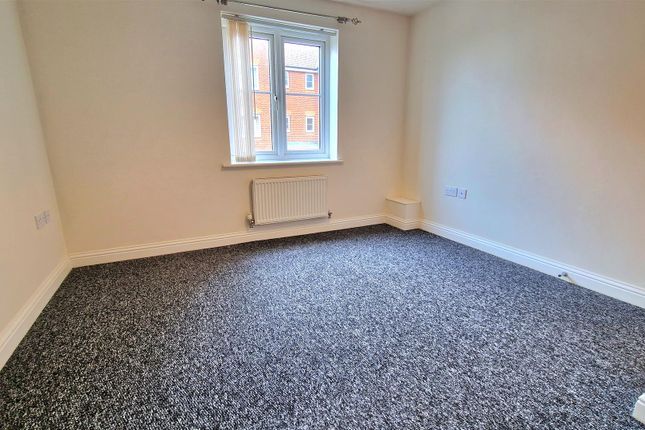 6, Wherry Close, Margate photo 4