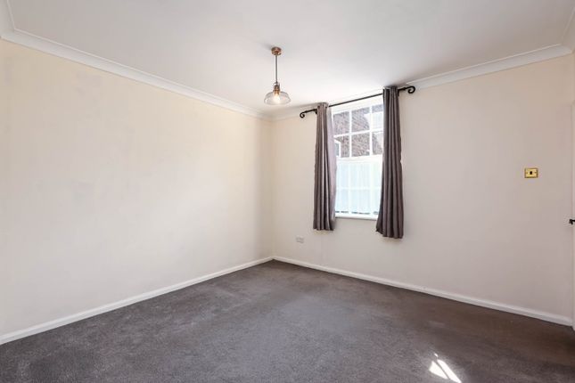 4, Cobble Court Mews, York photo 2