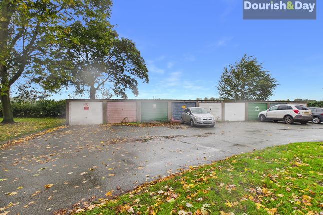 28 Riverside Drive, Market Drayton photo 4