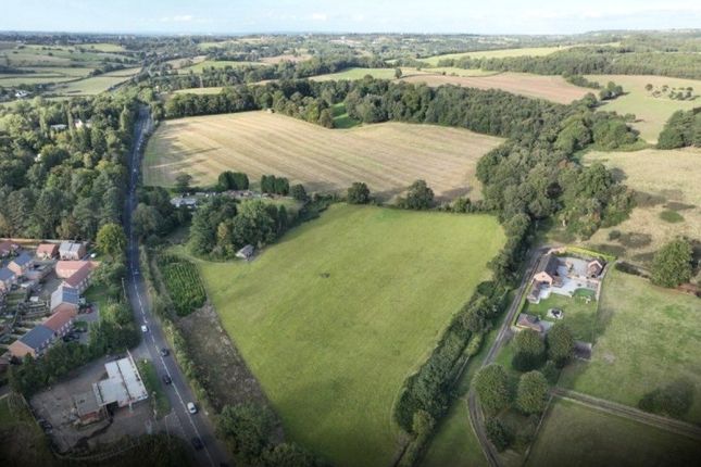 Land in WV5 0JN