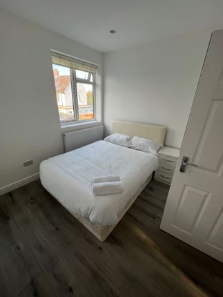 Thumbnail Room to rent in Ruislip Road, Northolt