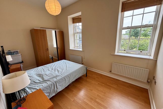 15, Newcastle upon Tyne photo 3