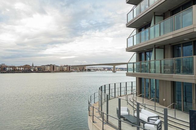Flat to rent in |Ref: R203971|, Vantage Tower, Centenary Plaza, Southampton