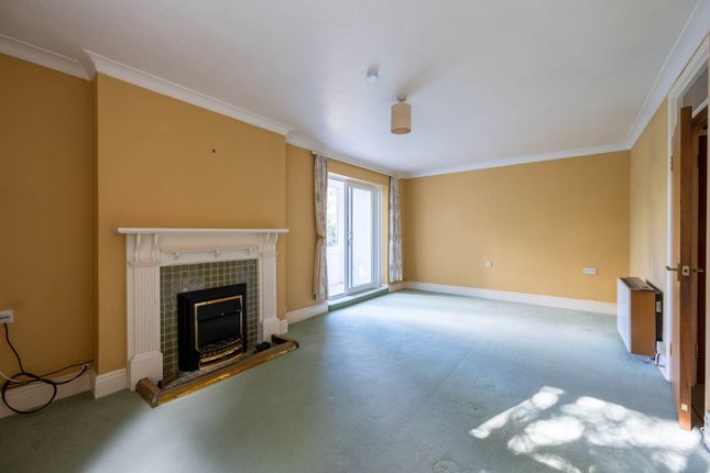 Flat 3, Stoneleigh Court, Bath photo 3