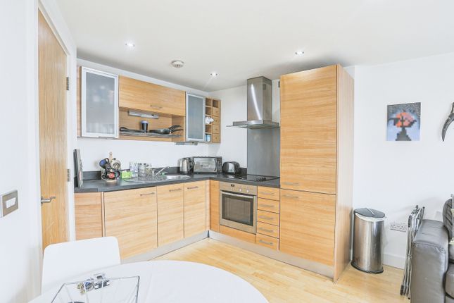 Flat for sale in The Boulevard, Leeds, West Yorkshire