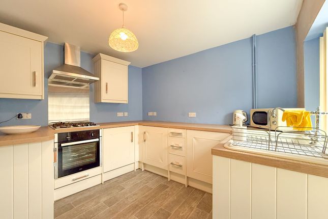 27 Austin Road, Pontypool photo 2