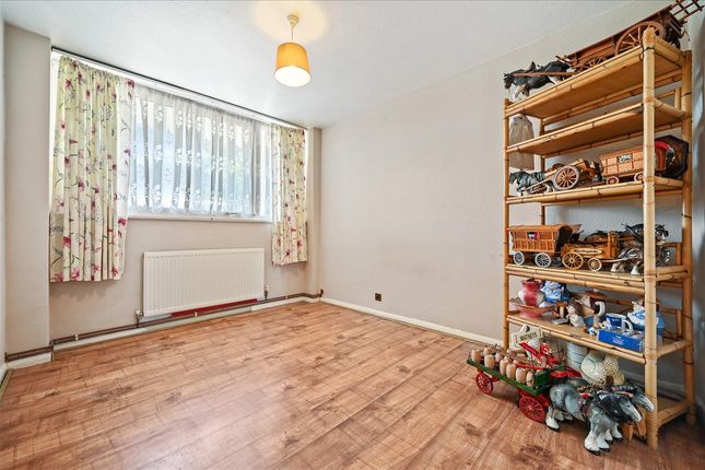 74, Clement Close, Brondesbury photo 4