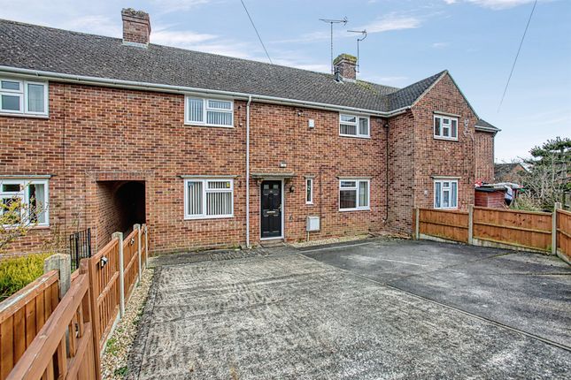 Thumbnail Terraced house for sale in Wingate Avenue, Yeovil