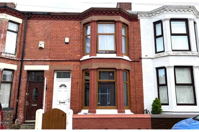 3-bed house on 10, Redvers Drive, Liverpool, £950/mo