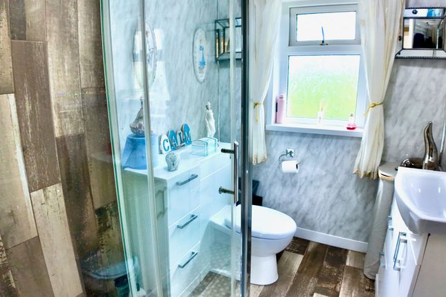1 Bryncoed Terrace, Hengoed photo 4