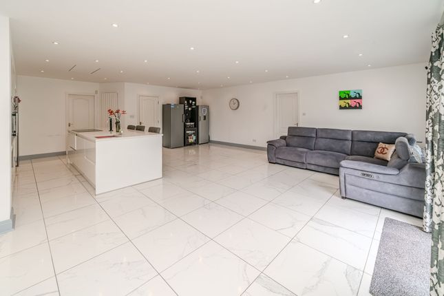 1 Orchard Drive, Chorley photo 4