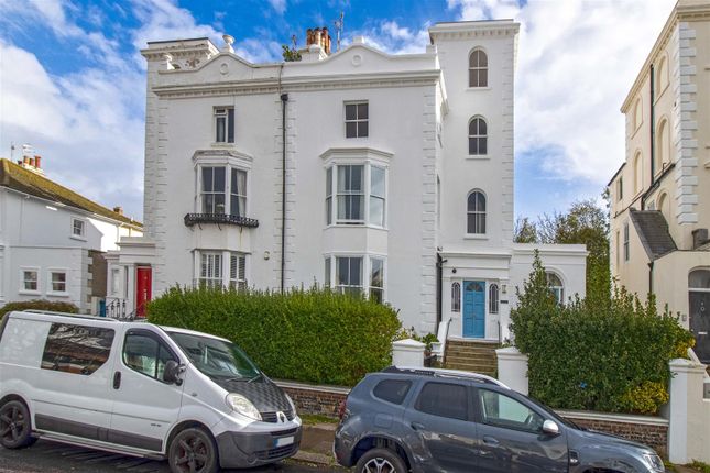 Thumbnail Flat to rent in Albany Villas, Hove