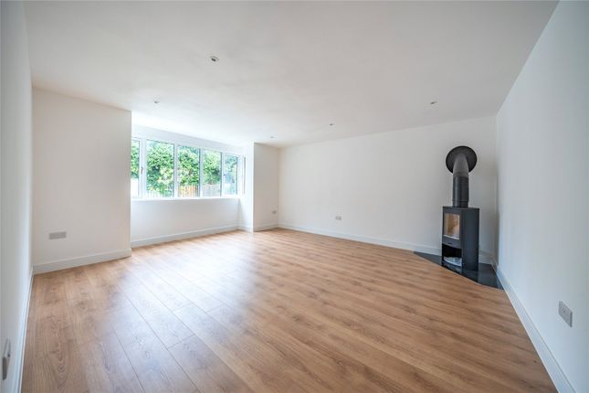 3A Warmlake Cottages,, Warmlake Road, Maidstone photo 3