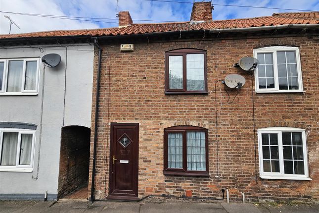 Thumbnail Terraced house for sale in Moorgate, Retford