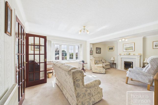 34, Graigwen Parc, Pontypridd photo 3