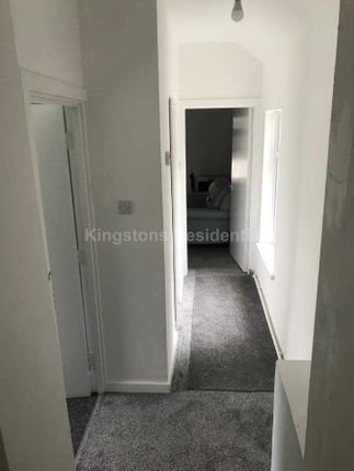Flat to rent in Richmond Road, Roath
