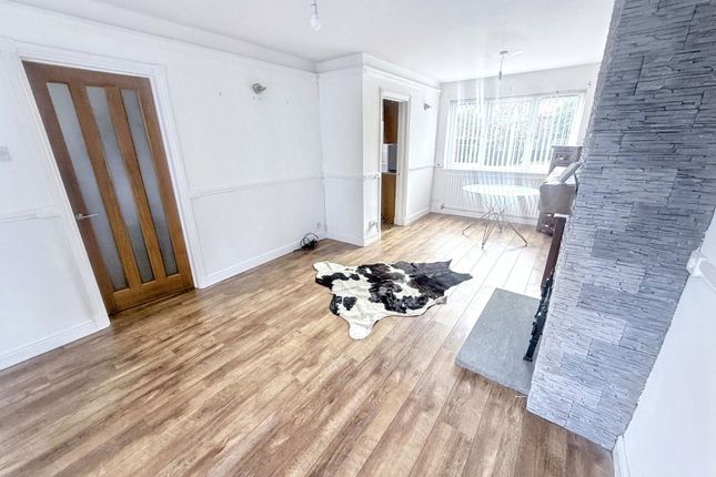 38, Deneside, Cramlington photo 2