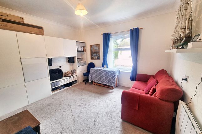 Flat 25, Brooklands Alexandra Road, Dawlish photo 2