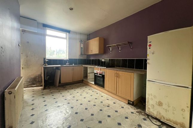 208 York Road, Leeds photo 3