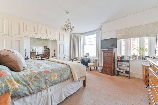 Property for sale in Braxted Park, Streatham Common, London