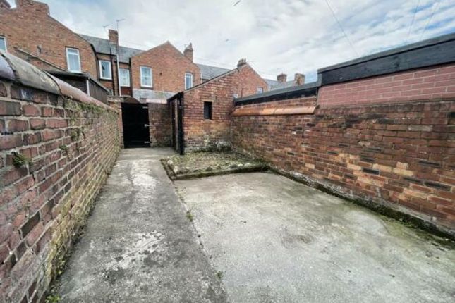 8 Wilson Street, Carlisle photo 4