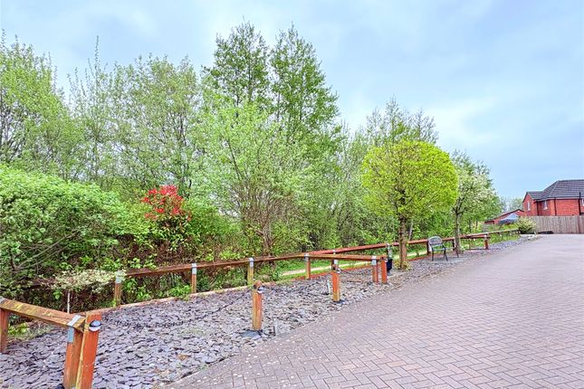 54, Gort Way, Greater Manchester photo 3