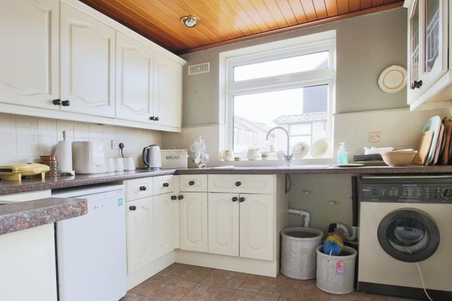 75, Westgate, Driffield photo 3