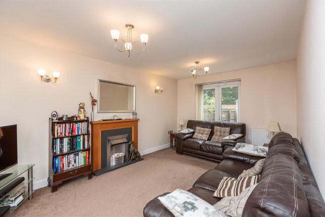 18, Phoebe Road, Swansea photo 3