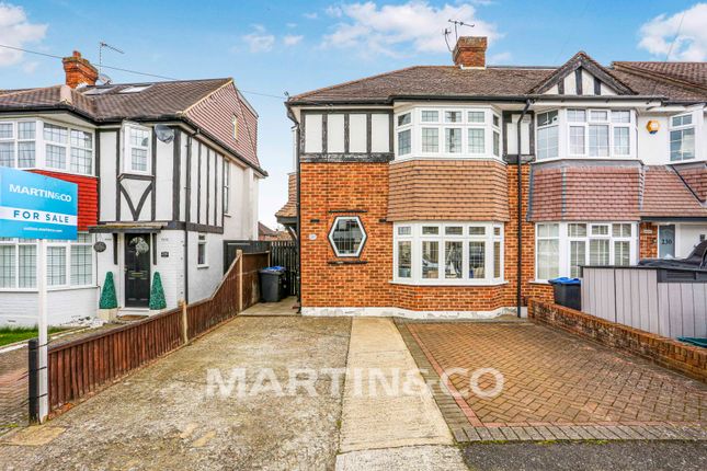 End terrace house for sale in Aragon Road, Morden